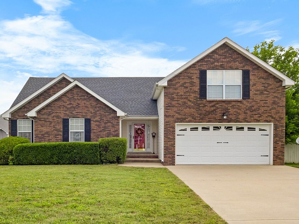 1st image of 2577 Emerald Ct