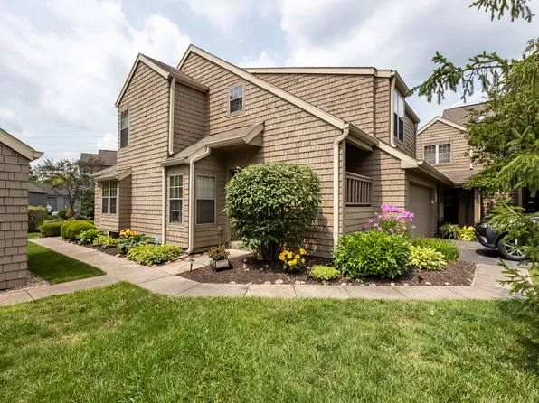 7344 Harbour Isle, Indianapolis, IN 46240