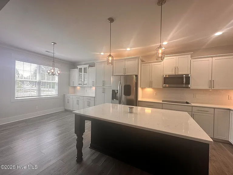 201 Thistleberry Dr — Photo 15