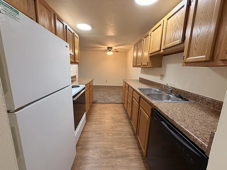 Winding Hills Apartments — Photo 134