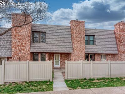 2091 Sussex Ln, Colorado Springs, CO, 80909