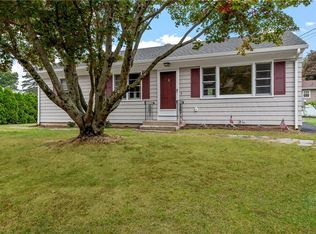 5 Potter Ave, Smithfield, RI 02917