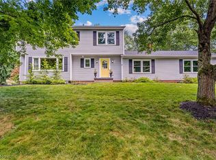 57 Parmelee Dr, Hudson, OH 44236
