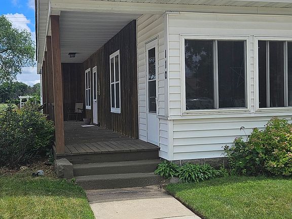 2nd image of 110 W Montello St