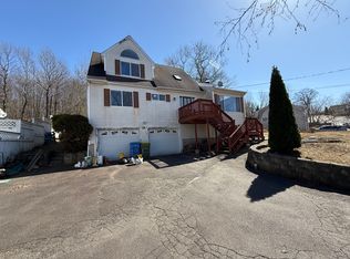16 Irene Ave, Waterbury, CT 06705