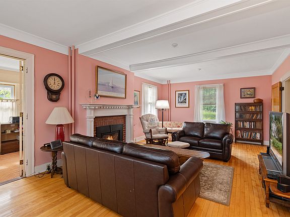5th image of 26 Lincoln Street