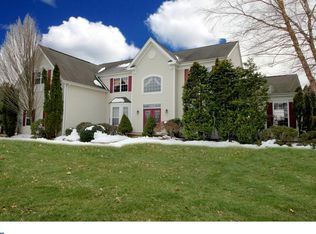 27 Cliffwood Dr, Allentown, NJ 08501