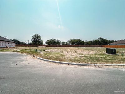 8011 N 49th Ln, McAllen, TX, 78501