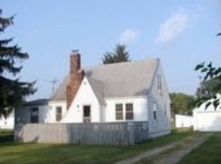 855 N Harris Rd, Ypsilanti, MI 48198