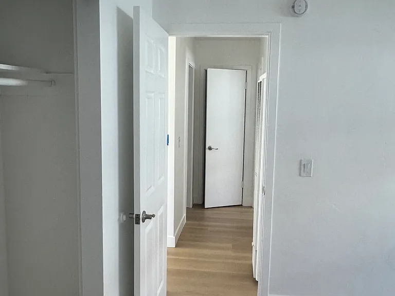 241 G St #F — Photo 5
