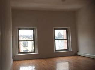 62 S Elliott Pl #4, Brooklyn, NY 11217