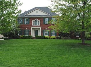 2195 Treetop Ln, Hebron, KY 41048