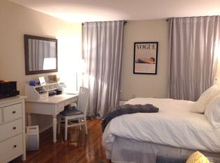 246 W 20th St APT 3B, New York, NY 10011