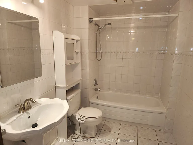 52 Flushing Ave #BASEMENT — Photo 6