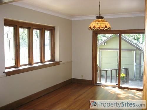 5th image of 1449 Fremont NW