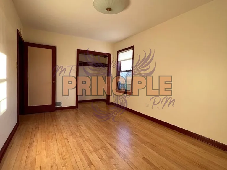 403-405 1/2 W Granite St — Photo 35