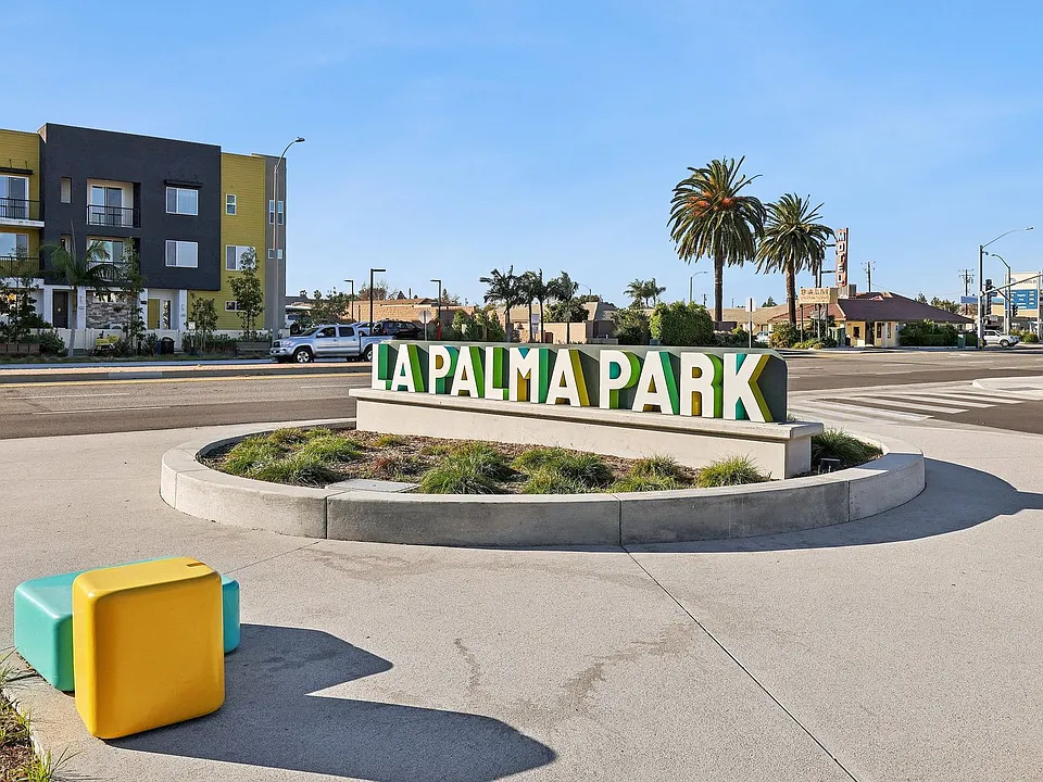 Anaheim Place