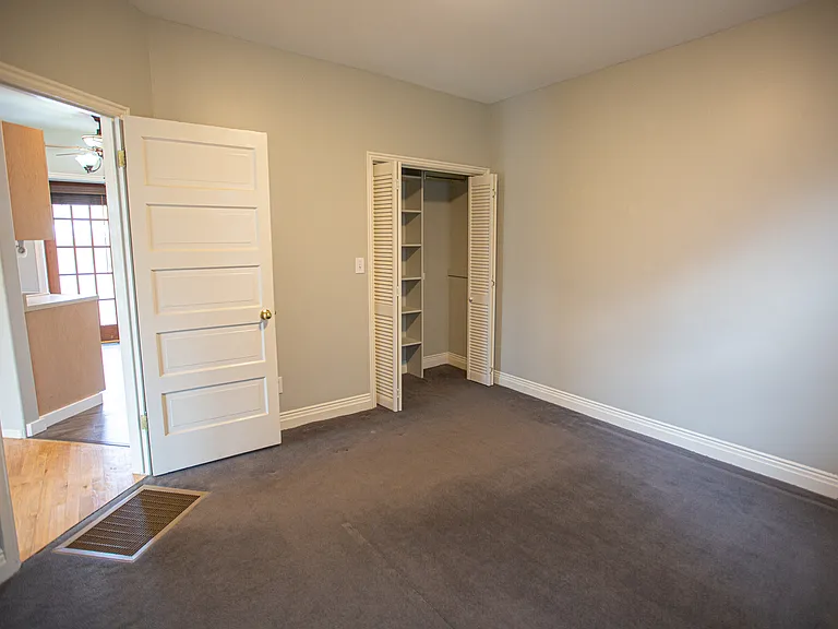 1203 E Roosevelt Ave — Photo 13
