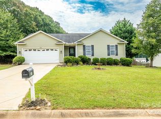 309 Irish Downs Dr, Clover, SC 29710