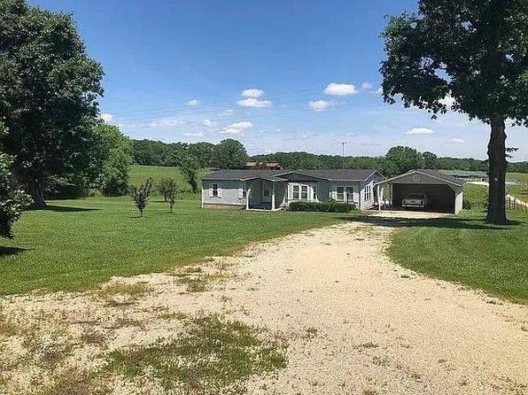 537 E Highway 8, Steelville, MO 65565