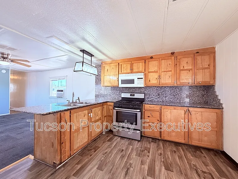 4580 E Rex St #5