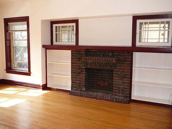 2nd image of 4917 N Glenwood Ave APT 2