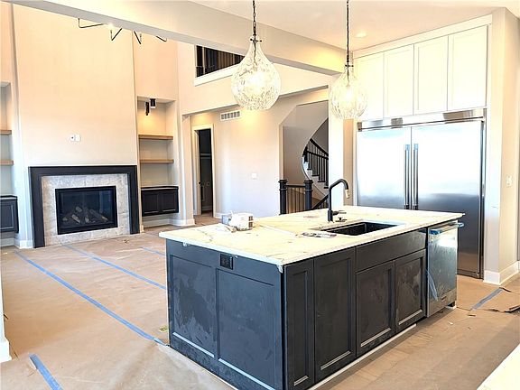 5th image of 16928 Futura St