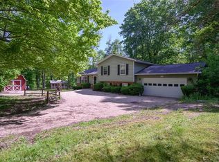 1216 Sandy Lake Rd, Ravenna, OH 44266