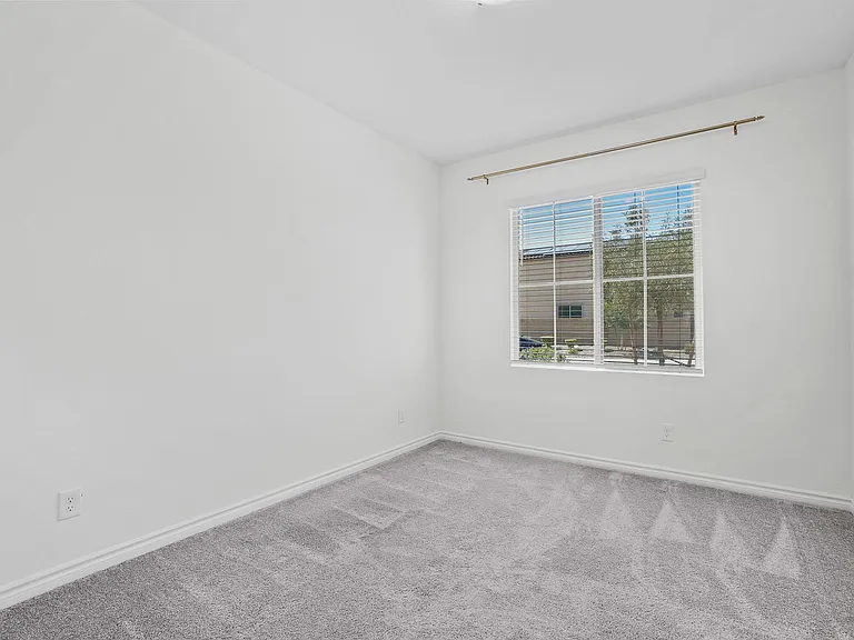 1118 Junipine Ave — Photo 26