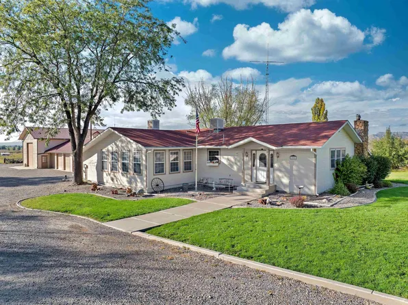 1551 17th Rd, Loma, CO 81524