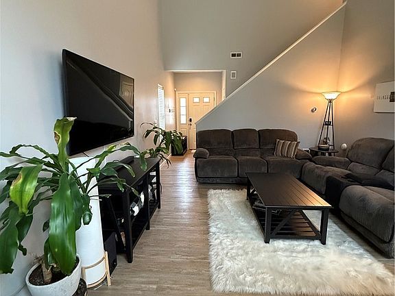 4th image of 3606 Sequoia Dr