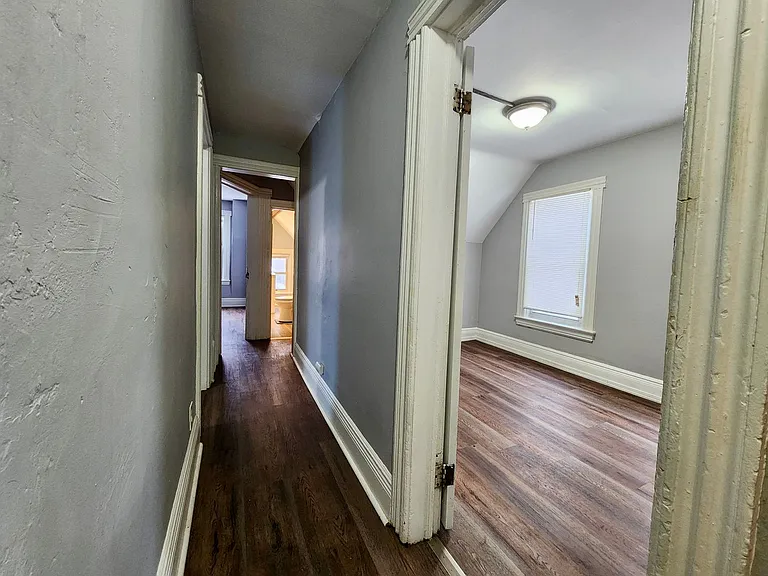 670 Garson Ave — Photo 17