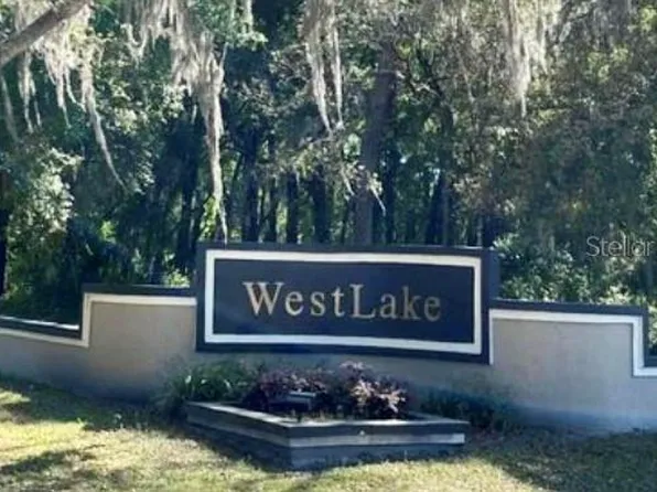 5113 Shorewood Dr #515, Dade City, FL 33523