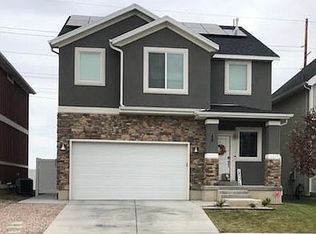 48 E Bluegrass Row, Saratoga Springs, UT 84045