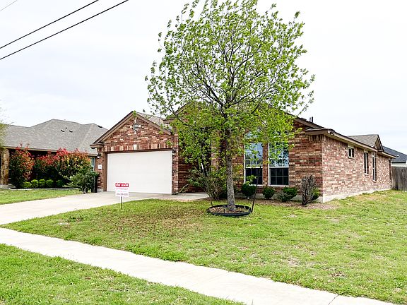 3rd image of 108 Splawn Ranch Rd