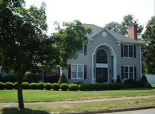 7 Whippletree Ln, Amherst, MA 01002