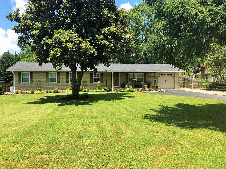 1st image of 6749 Heatherbrook Dr