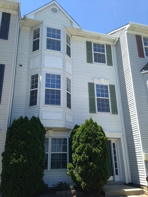 1st image of 7922 Beach Plum Ln