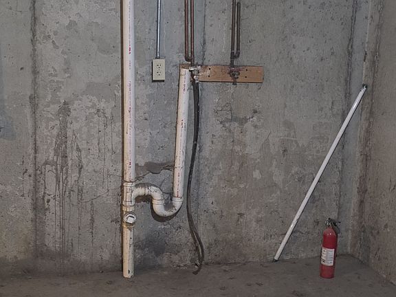 3rd image of 1114C SE Prairie Ln #1114C