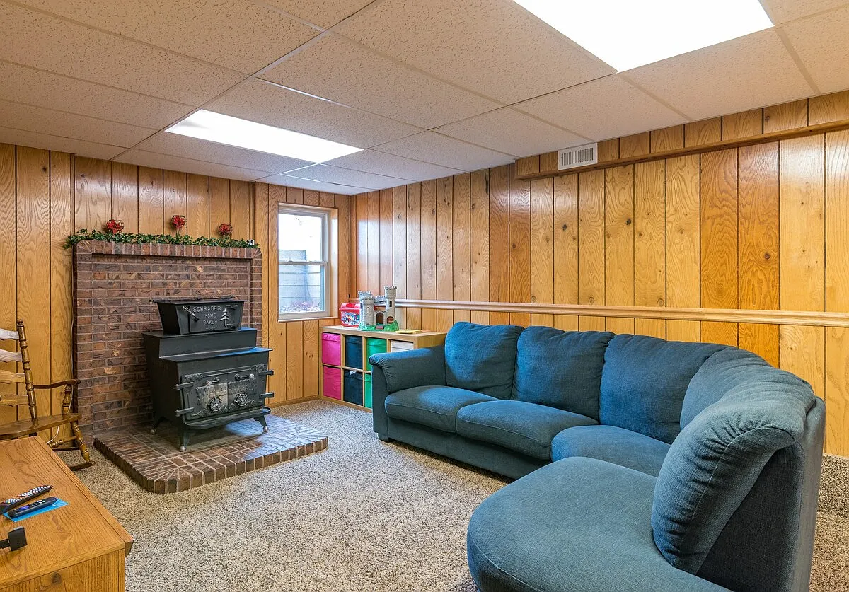 Building Photo - 236 S Aileen Way #B