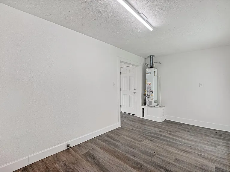 4901 Stimson St #7 — Photo 15