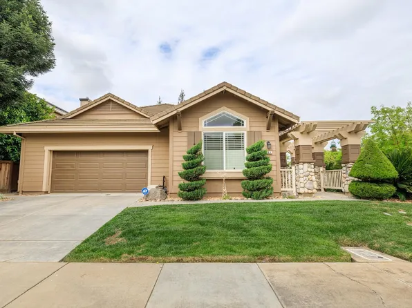 604 Alamo Ct, Oakdale, CA 95361