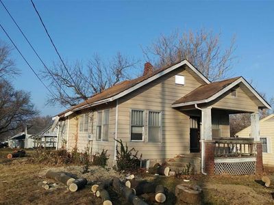 929 S Main St, Clinton, MO, 64735
