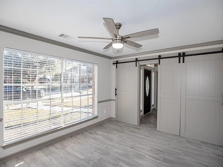 2108 Olympic Dr — Photo 12