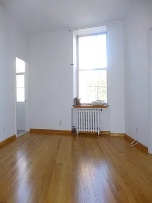 Rented by Tungsten Properties | media 90