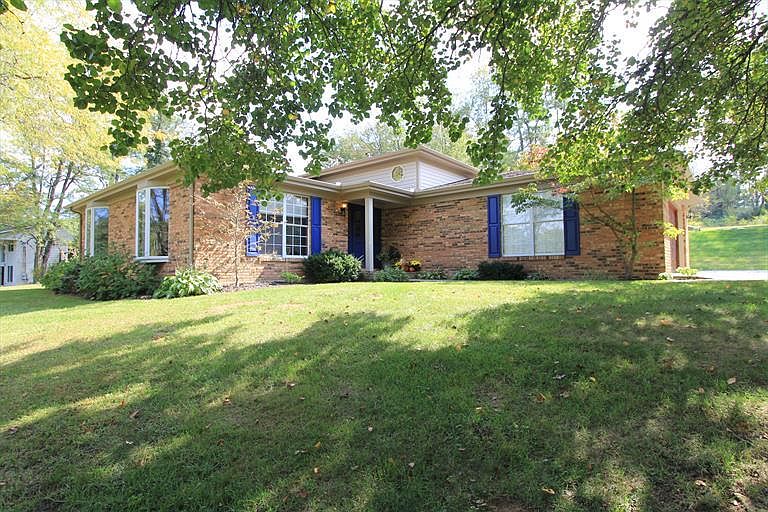 1st image of 657 Sunnybrook Drive