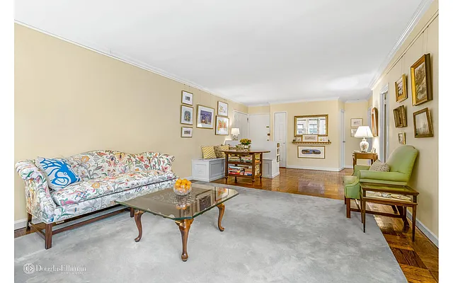 Sold by Douglas Elliman | media 14
