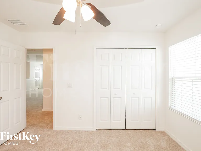 5086 Royal Point Ave — Photo 5