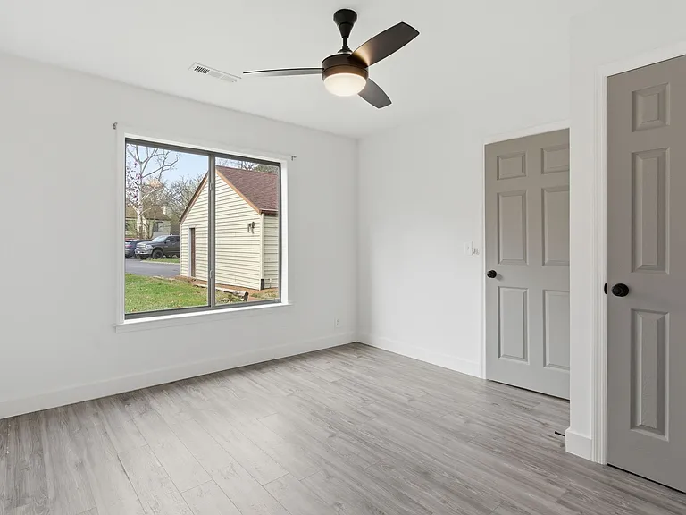 4858 Quail Run — Photo 10