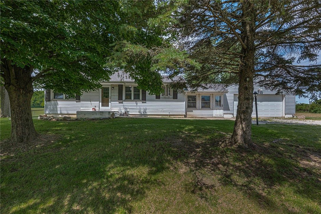 7673 Brookville Phillipsburg Rd, Brookville, OH 45309 | Zillow